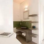 Echinousa Maisonette No3 * Kímolos