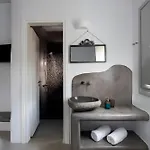 Echinousa Maisonette No3