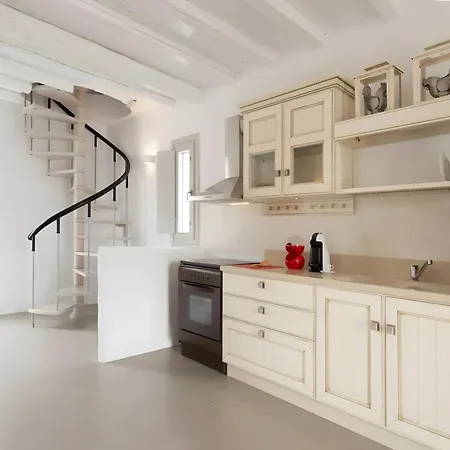 Echinousa Maisonette No3 *